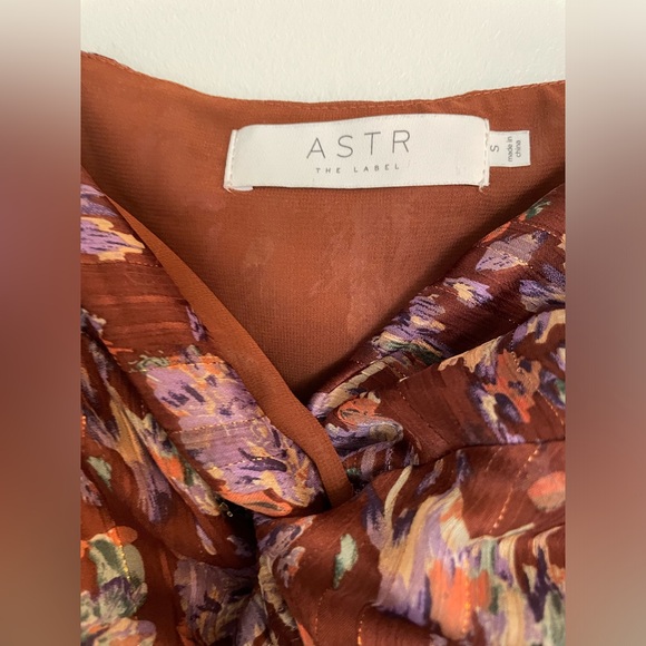 ASTR the Label ARLETTE FLORAL SWEETHEART LONG SLEEVE MAXI DRESS Dmall - Picture 6 of 6